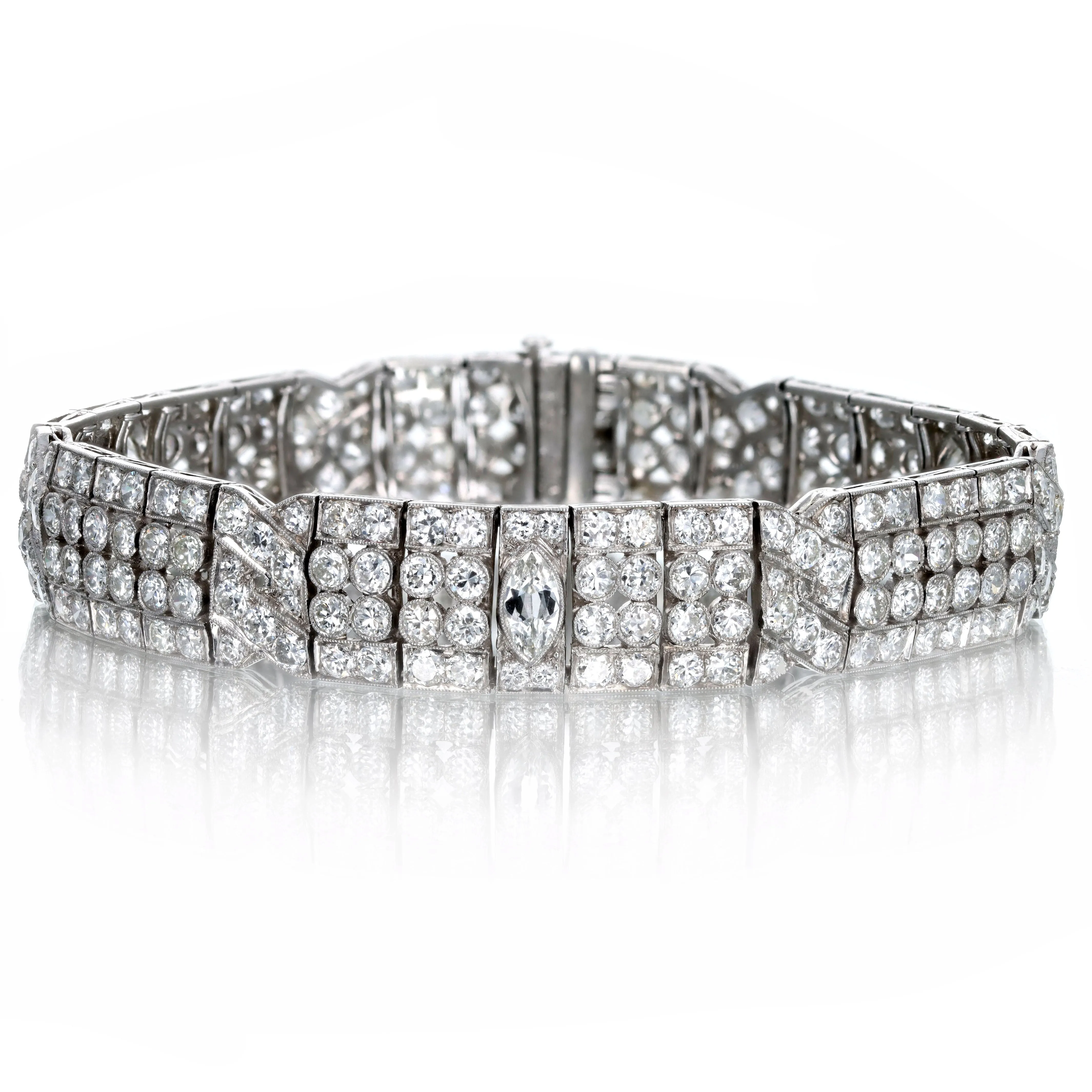 Art Deco M. Waslikoff & Sons 15 Carat Total Weight Marquise Old European Diamond Bracelet in Platinum