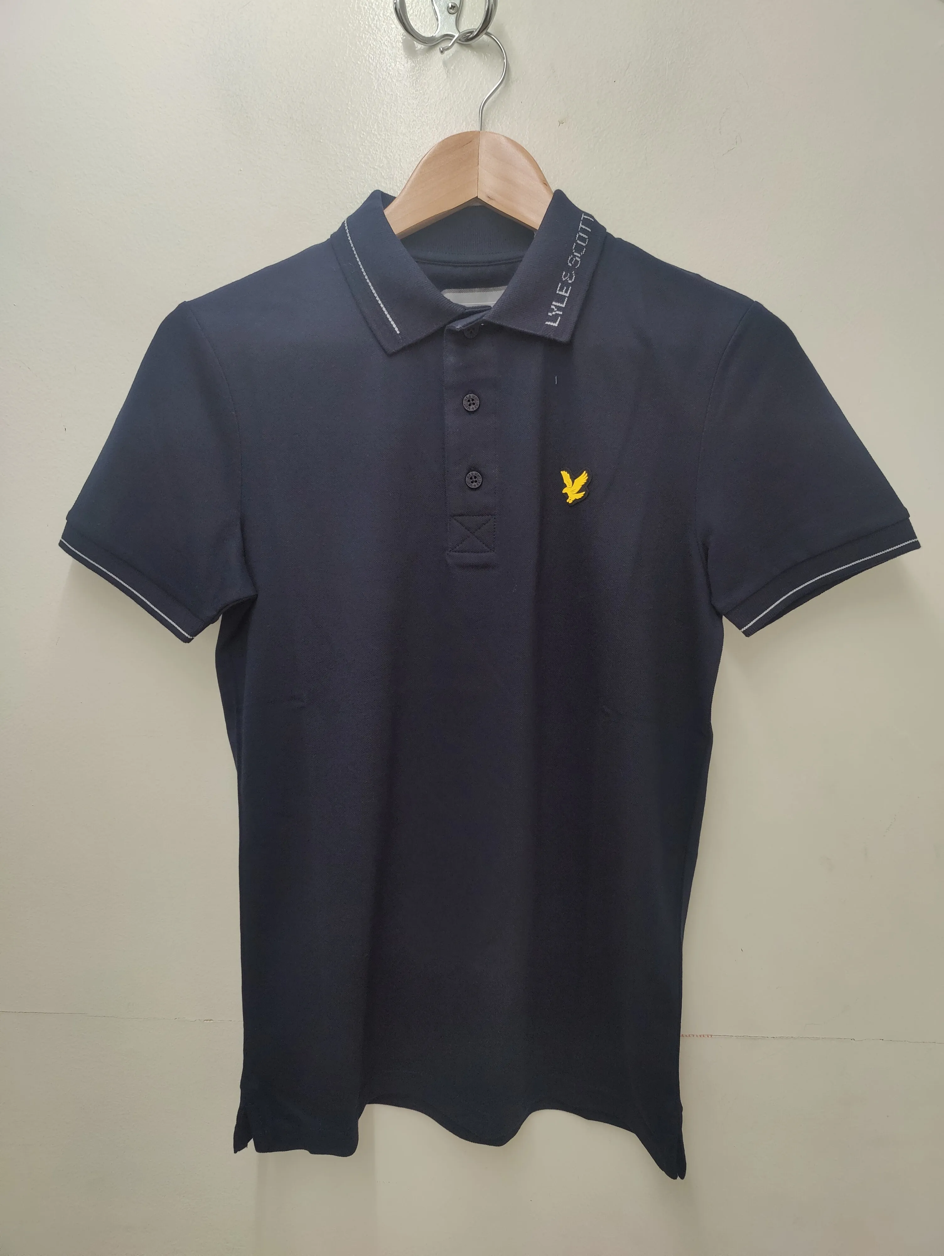 Lyle and Scott Branded Collar Polo