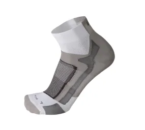 Mico extralight weight short running sock X-Performance CA01287 121 white grey 