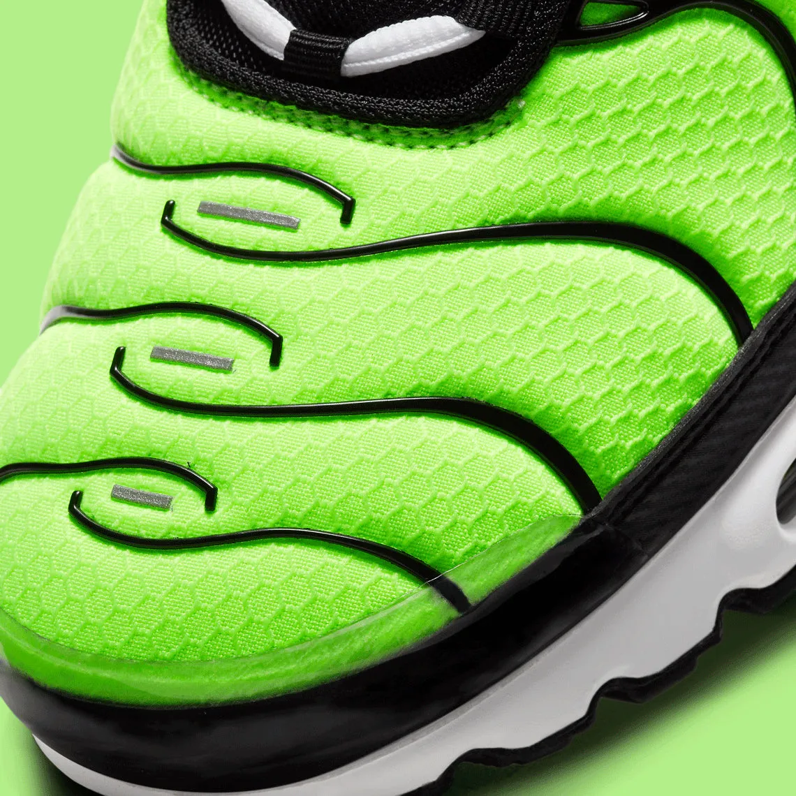 Nike Air Max Plus Volt (2021)